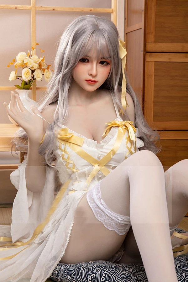 脚が柔軟な等身大激安ダッチワイフ惠美 160cm - 画像 (8)
