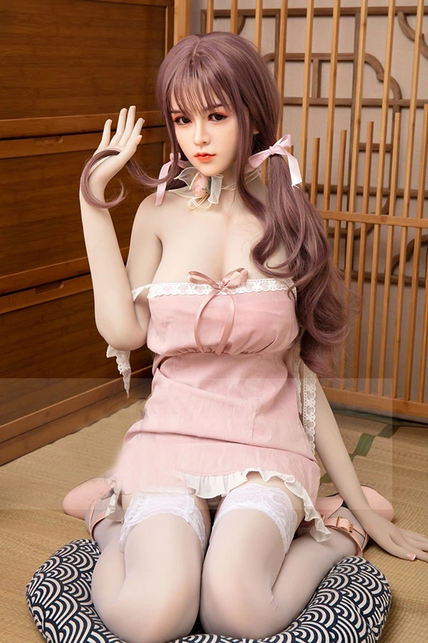 膣、肛門、乳房プレイが可能なリアルなセックスドールEmi 160cm - 画像 (2)