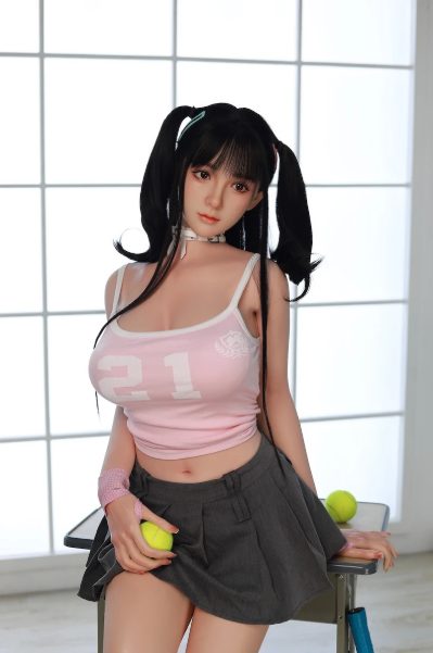 Cカップ シリコンラブドール 自然な仕草と生身のような弾力 眼球可動付き 岸本由香 168cm - 画像 (6)