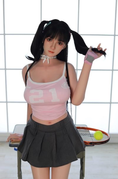 Cカップ シリコンラブドール 自然な仕草と生身のような弾力 眼球可動付き 岸本由香 168cm - 画像 (7)